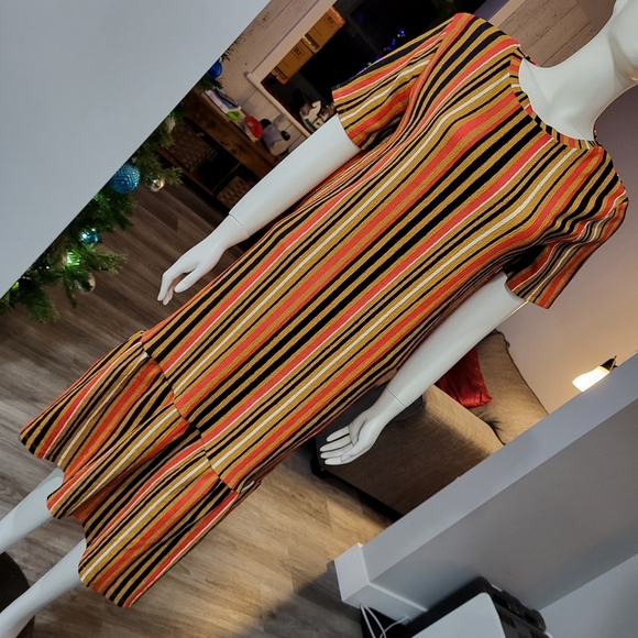 Zara| Dress Striped Crepe Asymmetric Hem Short Sleeves - Picture 2 of 9